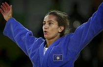 Majlinda Kelmendi gewinnt erstes Gold für Kosovo