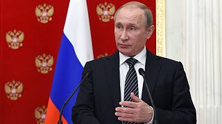 Russie : Poutine accuse l'Ukraine de "passer à la terreur" en Crimée