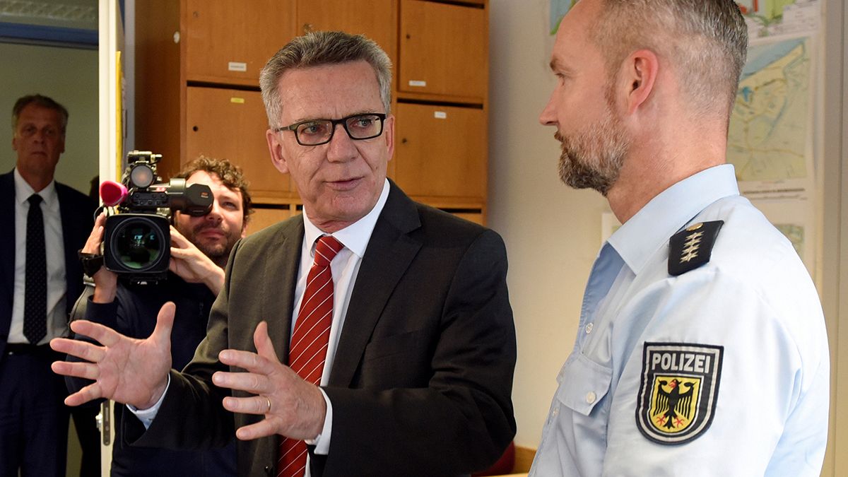 Germany's interior minister proposes new anti-terror laws