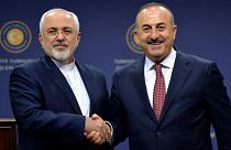 ظریف در ترکیه: به زودی ممنوعیت تورهای گردشگری ترکیه برداشته خواهد شد