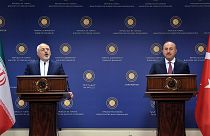 L'Iran et la Turquie disent vouloir une solution pacifique à la guerre en Syrie