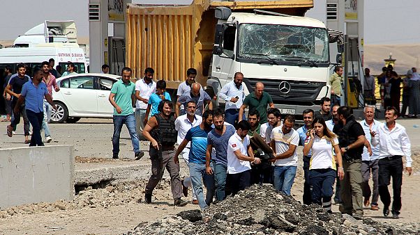 Turchia: 6 morti in un'esplosione a Diyarbakir Turchia: 6 morti in un'esplosione a Diyarbakir