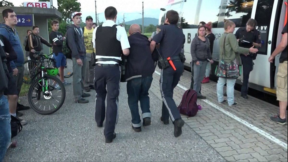 حمله با چاقو به مسافران قطار بین شهری در اتریش