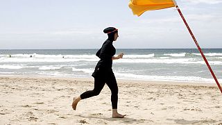 French PM backs controversial burkini beach bans
