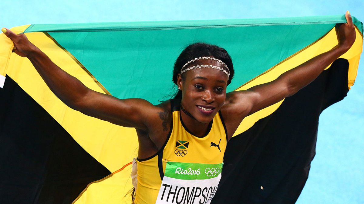 الجامايكية ايلاين طومسون تحقق انجازا نادرا وتفوز في ثنائية السرعة باولمبياد ريو