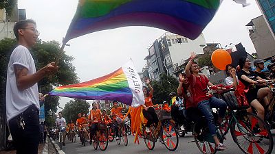 Orgullo gay en las calles de Hanoi
