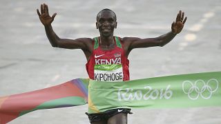 Rio 2016 : le kényan Kipchoge remporte l'or au marathon