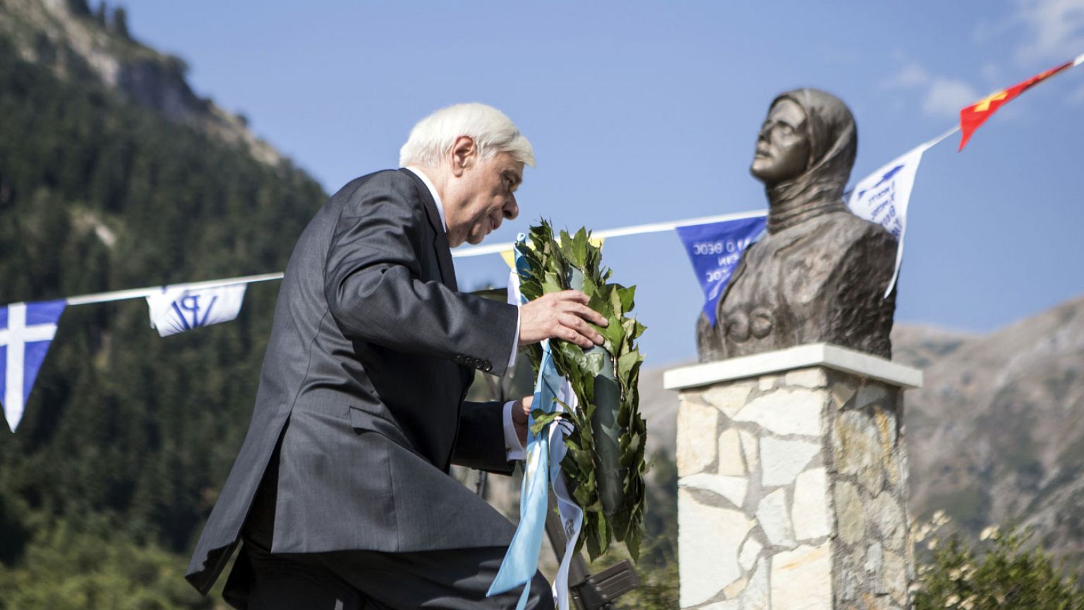 Ο Πρόεδρος της Δημοκρατίας συμμετέχει στις εκδηλώσεις μνήμης για τα 212 χρόνια από το Ολοκαύτωμα των Σουλιωτών