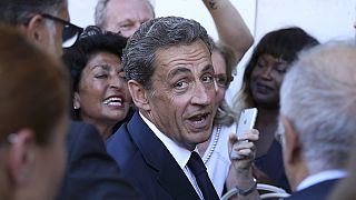 Nicolas Sarkozy geri dönüyor