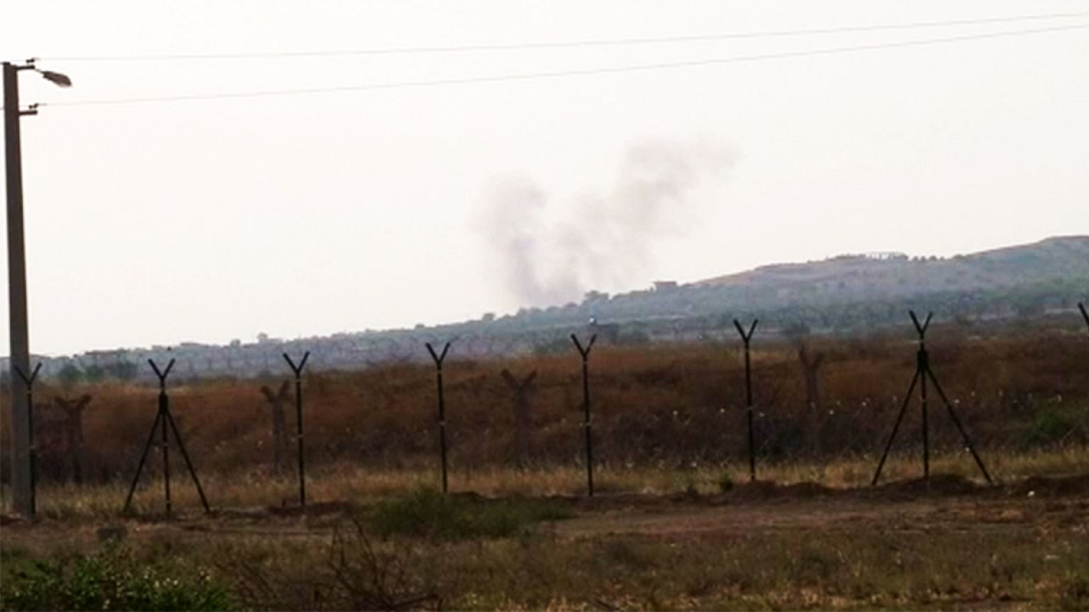 Türkei beschießt IS-Miliz und kündigt weitere militärische Hilfe für FSA-Rebellen an
