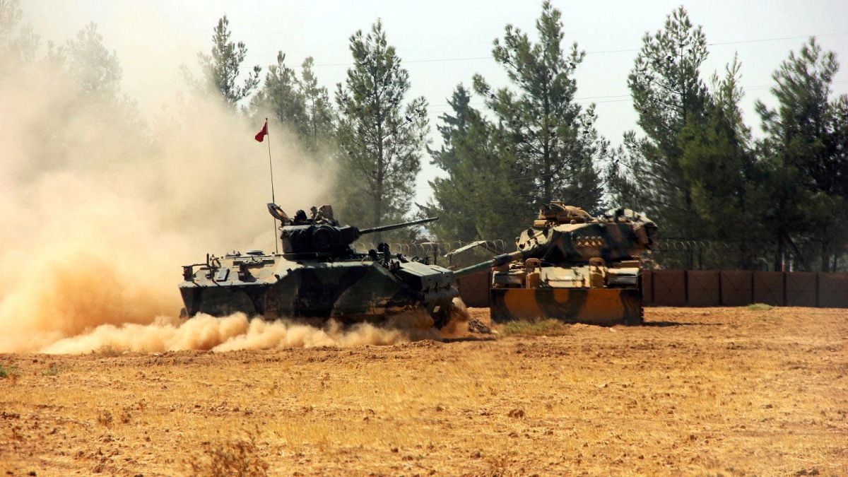 الجيش التركي يبدأ حملة عسكرية ضد تنظيم داعش في جرابلس