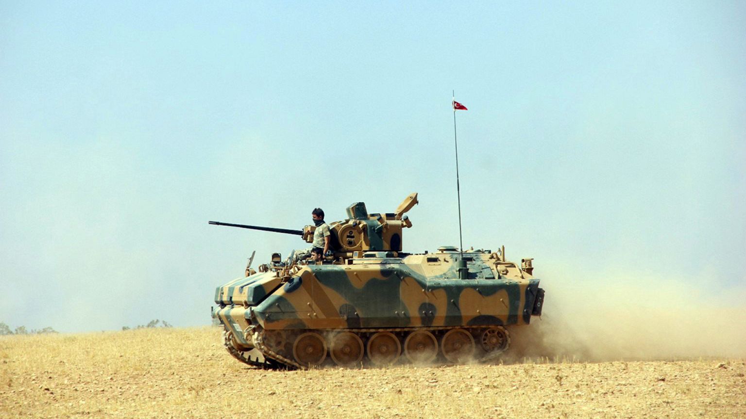 Turkish-backed rebels enter ISIL-held Jarablus in Syria