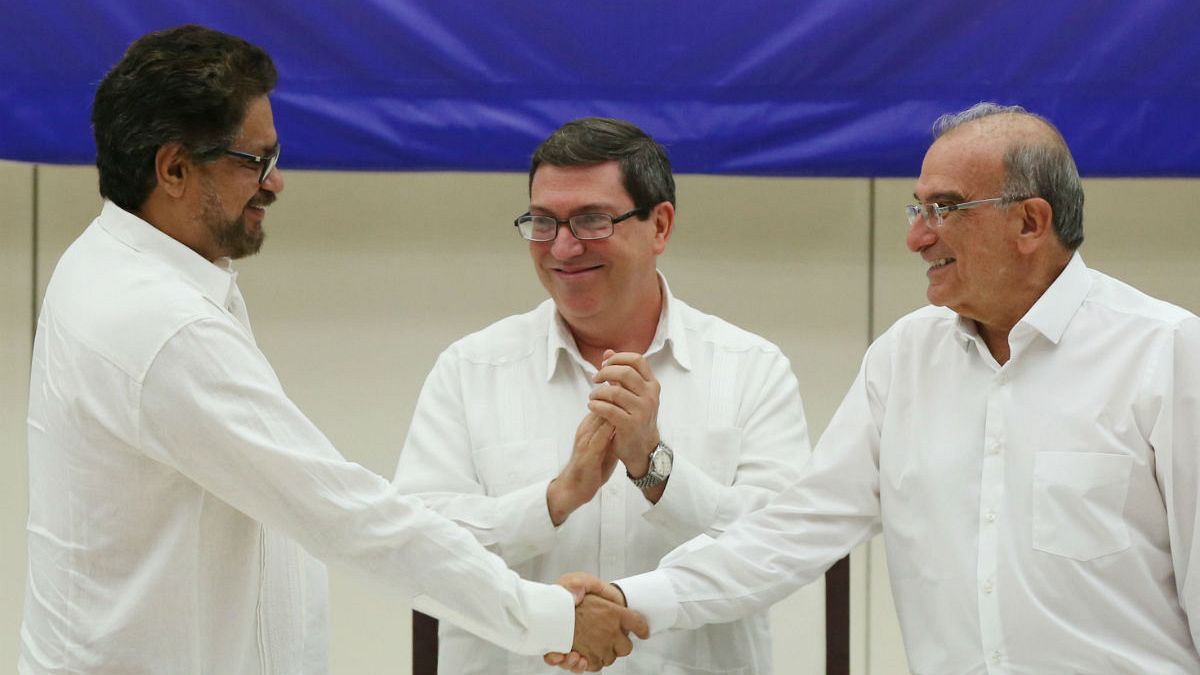 Colombia and FARC rebels sign historic peace deal