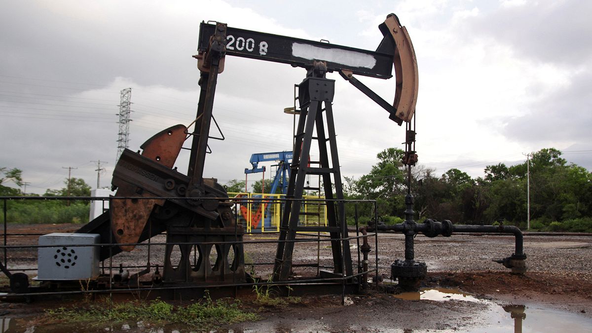 کاهش دوباره قیمت نفت خام