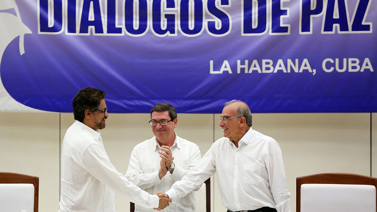 Kolombiya'da tarihi barış anlaşması imzalandı
