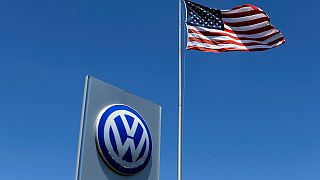 VW emissions scandal: Automaker agrees €1bn compensation deal for US dealers