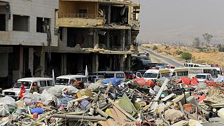 Syrie : civils et rebelles quittent la ville assiégée de Deraya