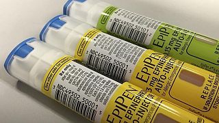 Elnökválasztási kampánytéma az EpiPen gyógyszer áremelése az Egyesült Államokban