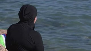 Verwaltungsgericht kippt Burkini-Verbot an Frankreichs Stränden