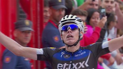 David de la Cruz gana en el Alto del Naranco y se coloca líder de la Vuelta