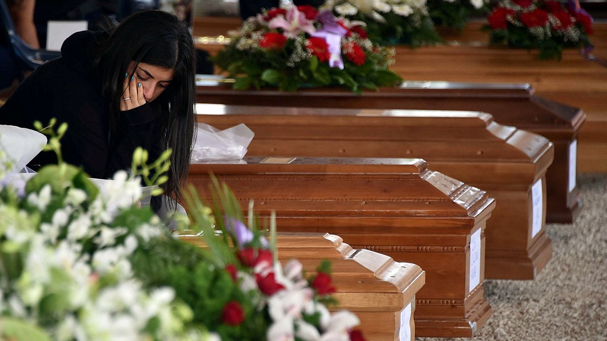 Mourners gather in Amatrice for funerals of quake victims