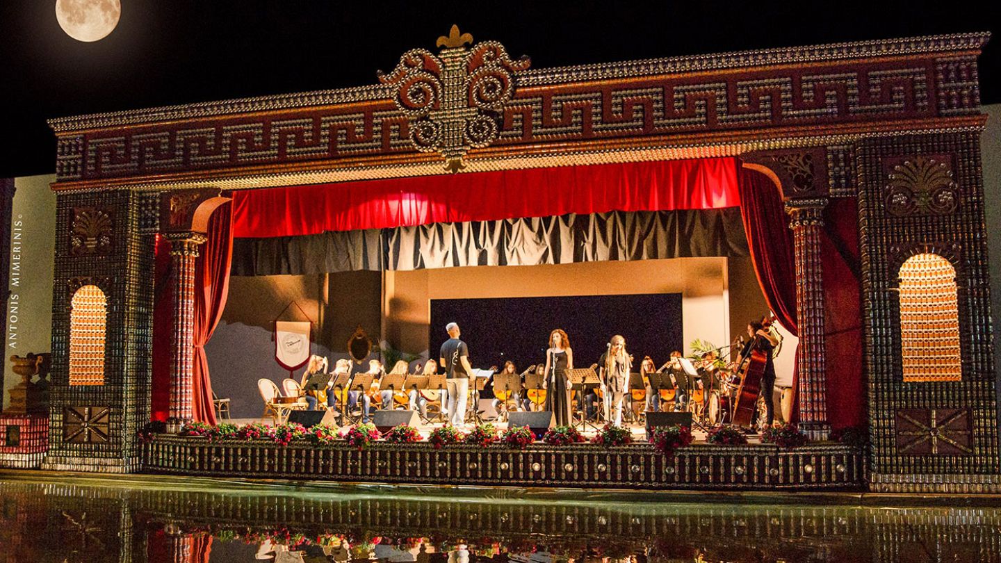 Αποτέλεσμα εικόνας για Η πρώτη πλωτή Όπερα σε ολόκληρο τον κόσμο βρίσκεται στην Πρέβεζα