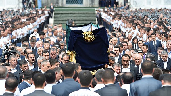 Ουζμπεκιστάν: Κηδεύτηκε ο Ισλάμ Καρίμοφ Ουζμπεκιστάν: Κηδεύτηκε ο Ισλάμ Καρίμοφ
