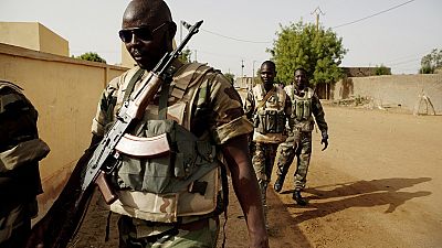 Mali : l'armée reprend une ville du centre assiégée vendredi par des djihadistes