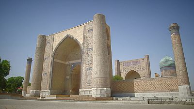 Postcards from Uzbekistan: the Bibi-Khanym mosque Postcards from Uzbekistan: the Bibi-Khanym mosque