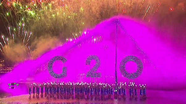 مراسم جشن و آتش بازی در آغاز نشست گروه ۲۰ در چین مراسم جشن و آتش بازی در آغاز نشست گروه ۲۰ در چین
