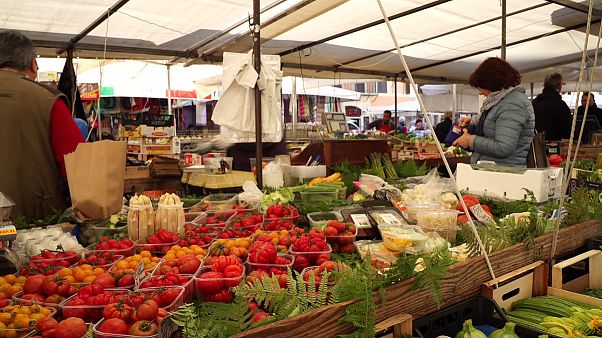 Eurozone shoppers not scared by Brexit vote Eurozone shoppers not scared by Brexit vote