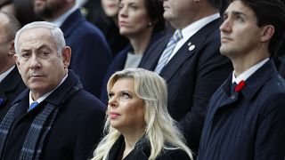 Image: Prime Minister Benjamin Netanyahu, left, and his wife Sara, with Can