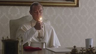 Le pape, joué par Jude Law