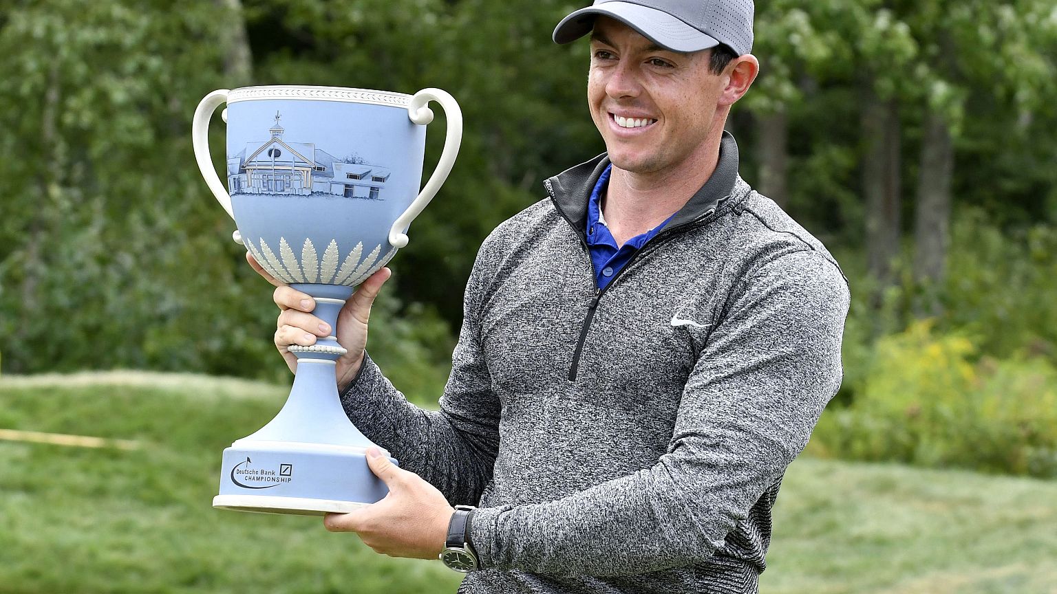 Renace Rory McIlroy ganando en Norton