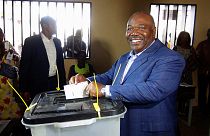 Γκαμπόν: Δεν θέλει επανακαταμέτρηση ψήφων ο πρόεδρος Μπονγκό