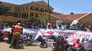 Kenyan journalists demonstrate against attacks