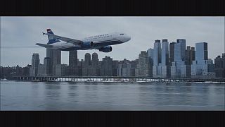 Novo filme de Clint Eastwood conta história do avião que aterrou no rio Hudson