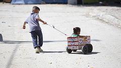 «Γιατί με κρατάτε εδώ;» - Κραυγή από τους ανήλικους πρόσφυγες στην Ελλάδα