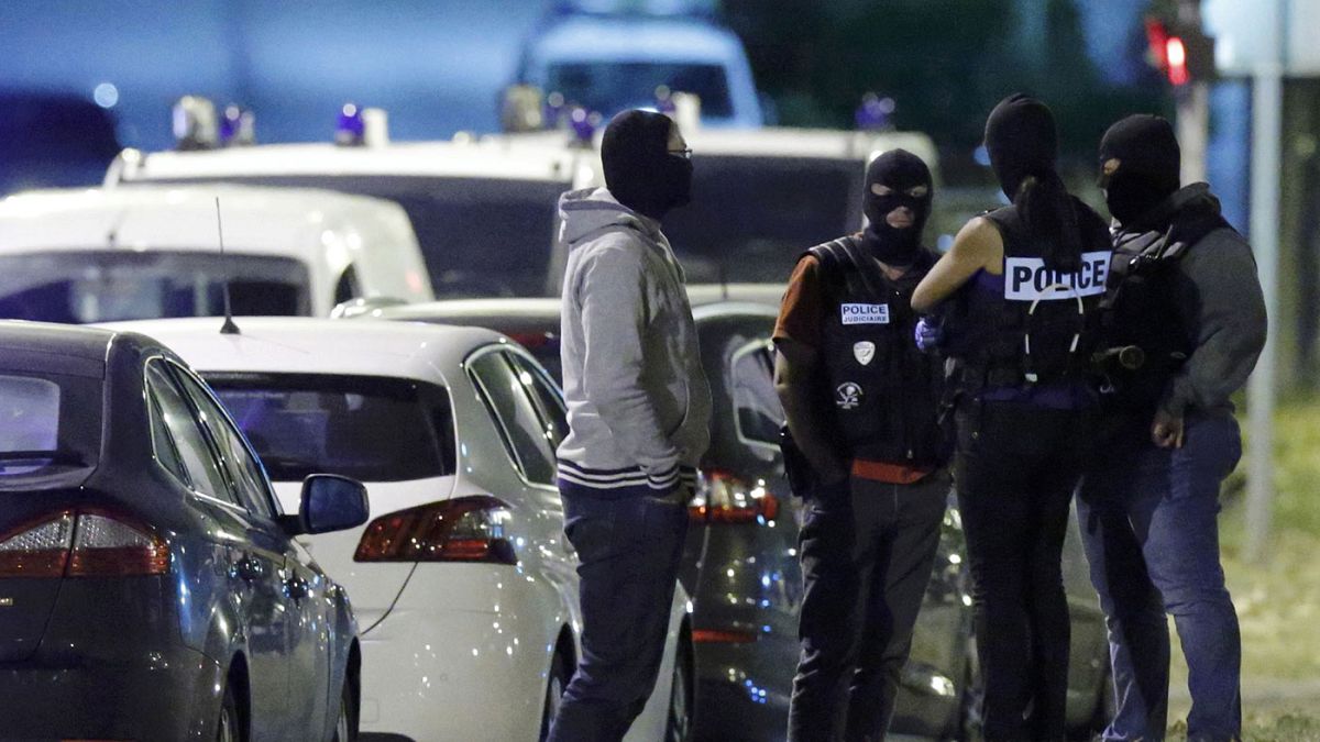 Französische Ermittler: Frauen-Trio hatte Anschlagspläne im Namen der IS-Miliz