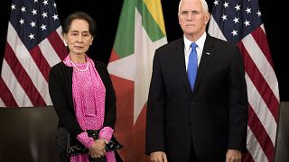Image: U.S. Vice President Mike Pence, right, meets Myanmar leader Aung San