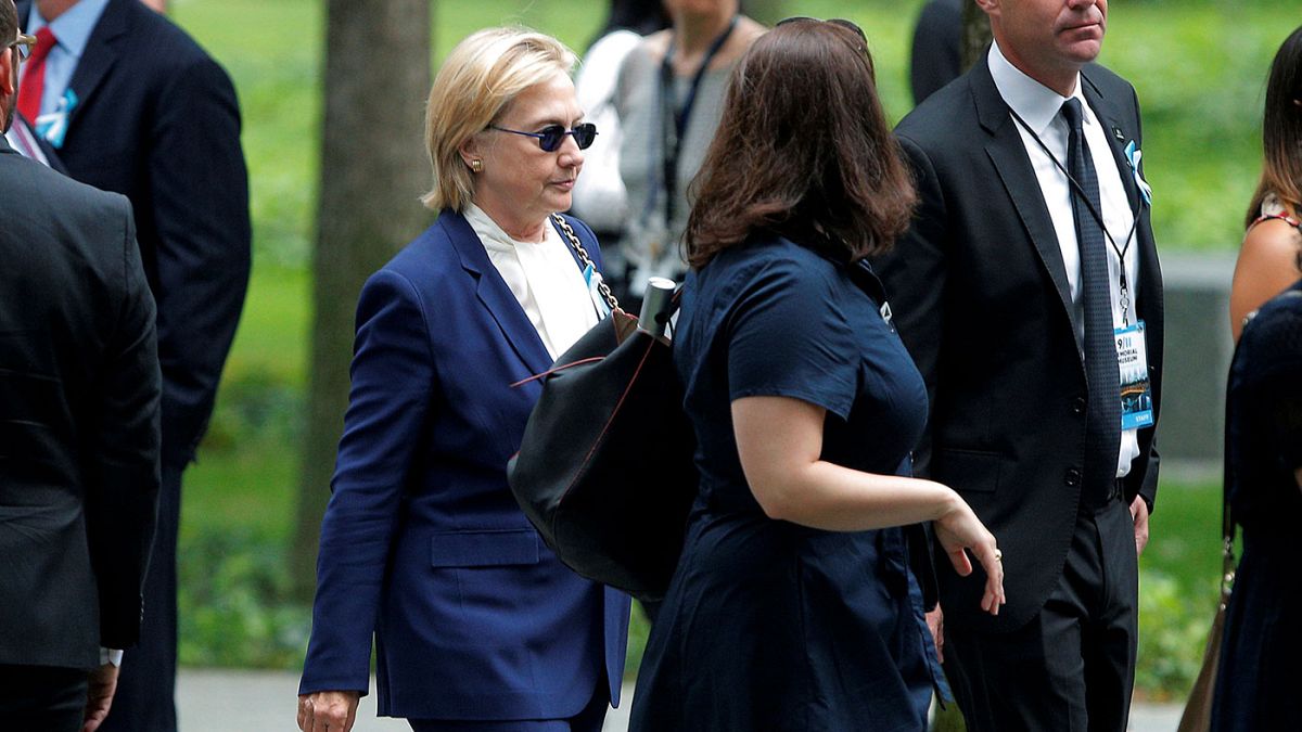 Hillary Clinton sofre de pneumonia