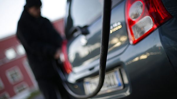 МЭА: предложение нефти будет превышать спрос до конца будущего года МЭА: предложение нефти будет превышать спрос до конца будущего года