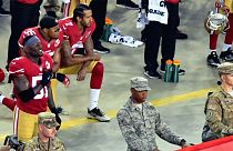 NFL: Kaepernick non si alza all'inno, ancora polemiche