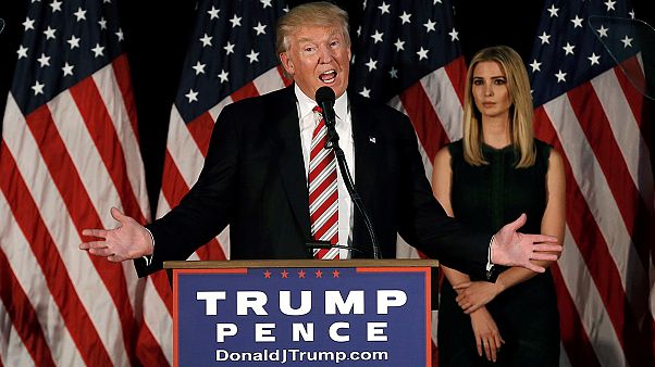 Trump compare l'affaire des emails d'Hillary Clinton au Watergate Trump compare l'affaire des emails d'Hillary Clinton au Watergate