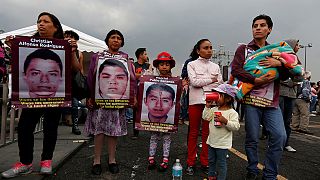 Mexico widens scope of investigation into 43 missing students