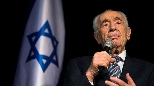 Israël : Shimon Peres dans un état "critique mais stable" (médecin) Israël : Shimon Peres dans un état "critique mais stable" (médecin)