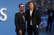 McCartney e Ringo Starr: reunion sul "blue carpet" di Ron Howard