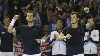 Great Britain down Argentina to keep Davis Cup hopes alive