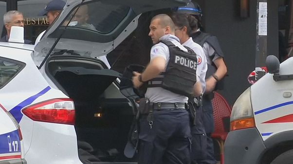 Paris'te yanlış alarm paniği Paris'te yanlış alarm paniği