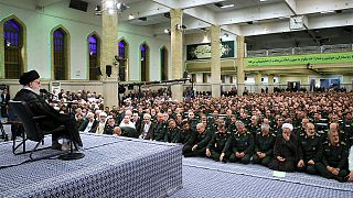 رهبر جمهوری اسلامی: بی اعتمادی به آمریکا باید روز به روز گسترش یابد